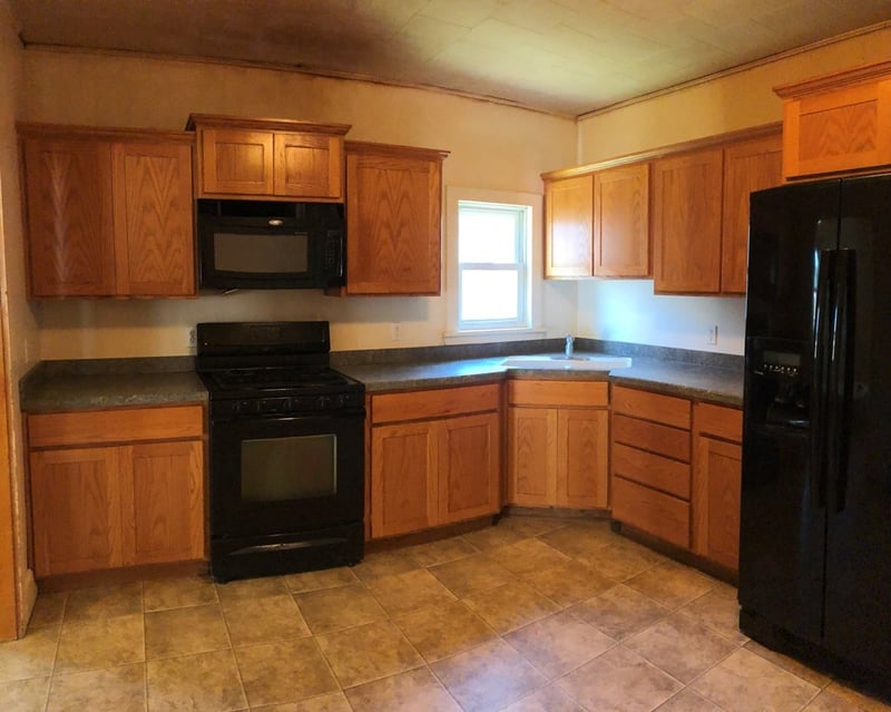 214 Clifton St, Clifton, KS 66937