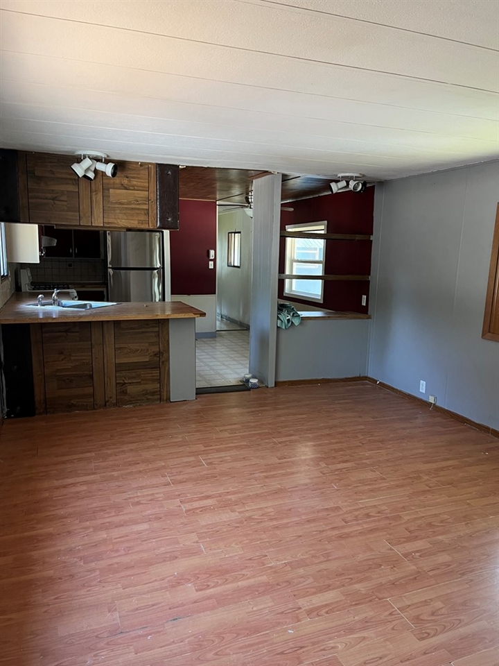 104 S Jewett St, Brookville, KS 67425