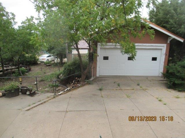 423 W 4th, Larned, KS 67550
