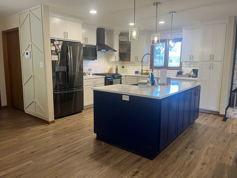 3731 Meadowlark Ln, Great Bend, KS 67530
