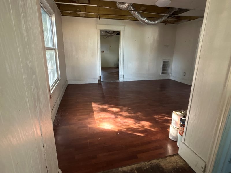 267 W 3rd, Hoisington, KS 67544