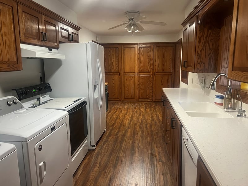 206 N Garfield, Stafford, KS 67578