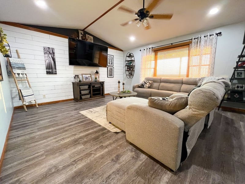 462 N 150th, Bennington, KS 67422