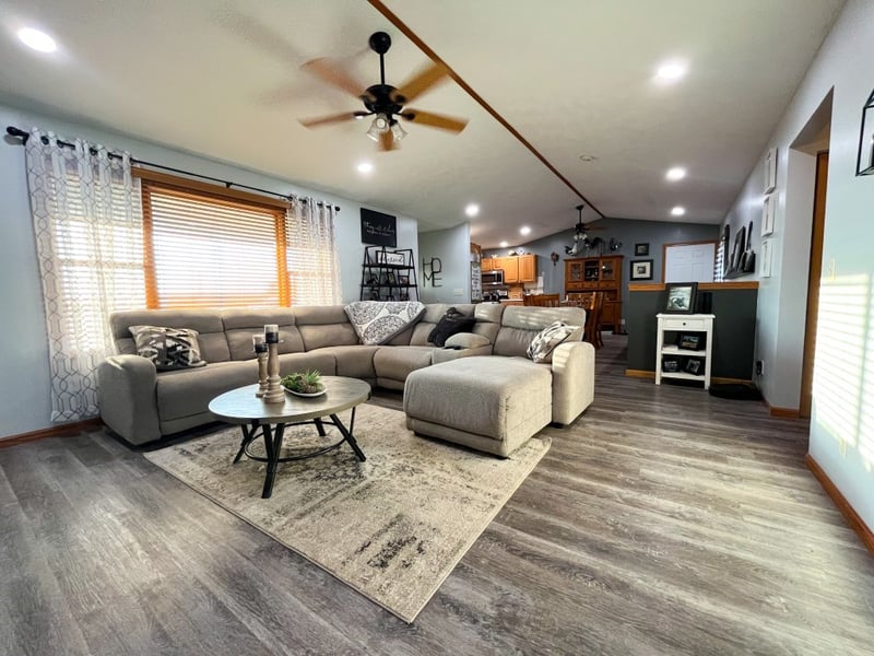 462 N 150th, Bennington, KS 67422