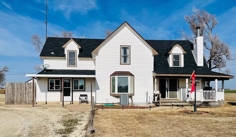 525 S K19 Hwy S, Larned, KS 67550