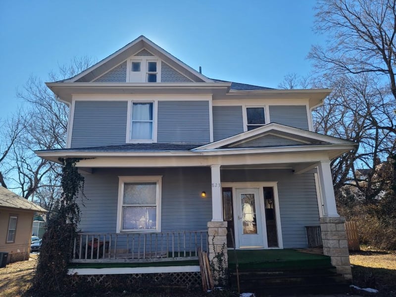 823 Laramie St, Manhattan, KS 66502