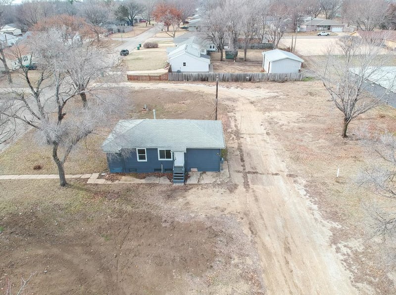1400 NW 2nd, Abilene, KS 67410