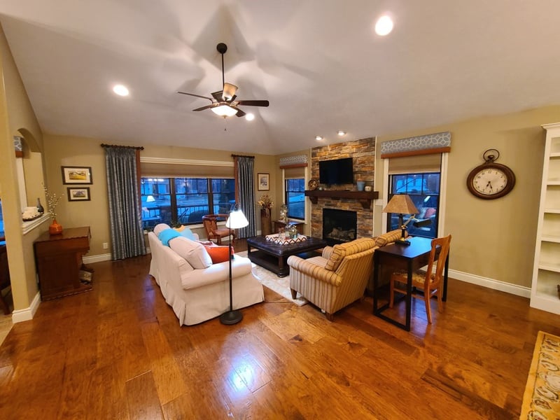 508 W Garfield St, Lindsborg, KS 67456