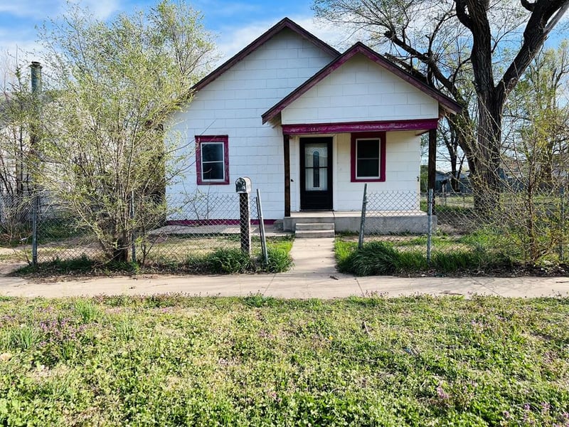 1443 9th, Great Bend, KS 67530