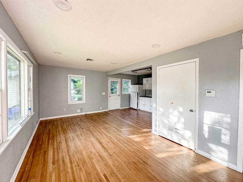 1020 Moss Cir, Junction City, KS 66441