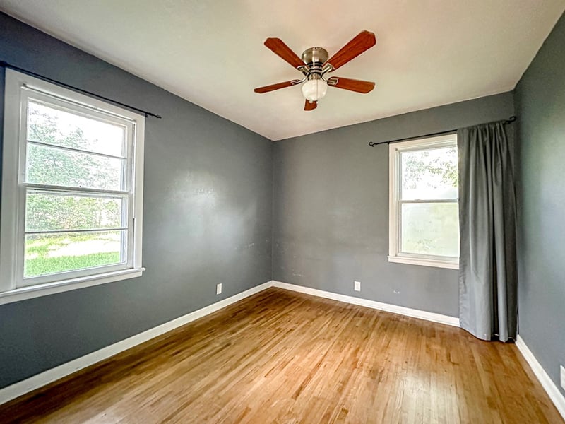 1020 Moss Cir, Junction City, KS 66441