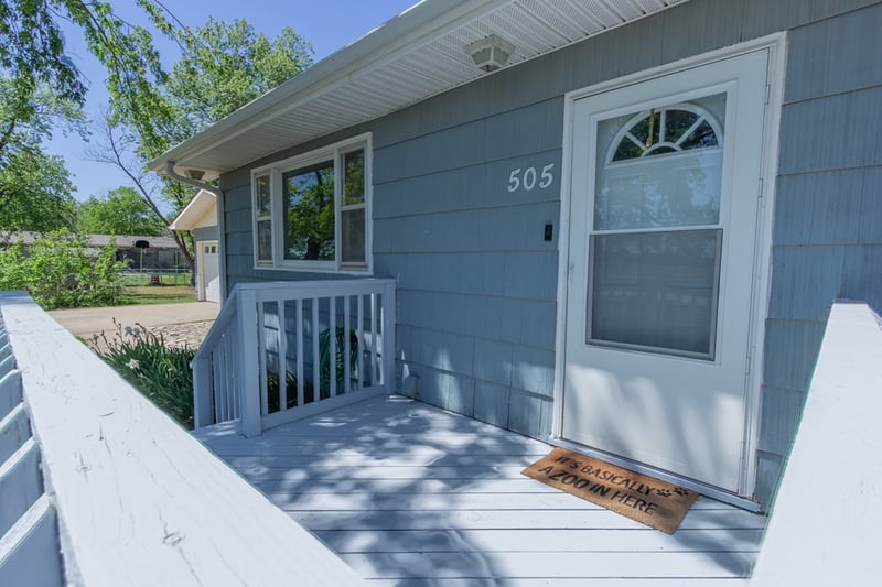505 E 2nd, New Cambria, KS 67470