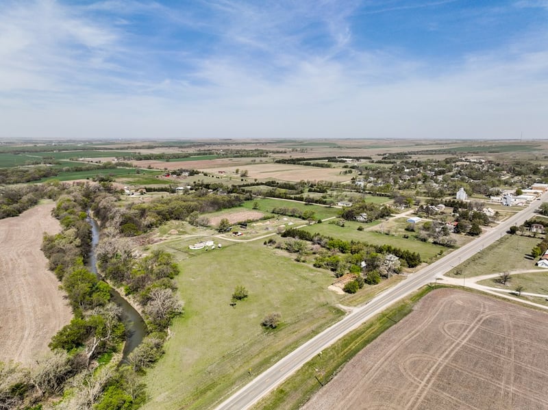 420 S Main St, Sylvan Grove, KS 67481