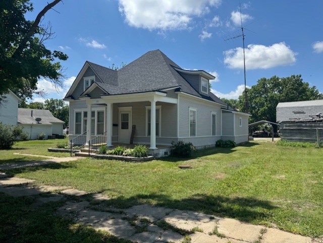 105 N Custer St, Delphos, KS 67436