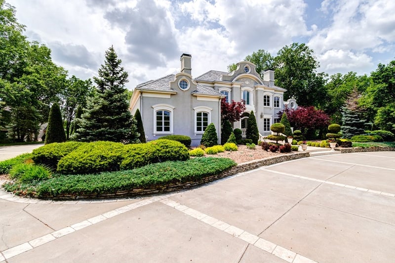 10 Red Fox Ln, Salina, KS 67401