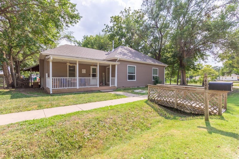 408 1st, New Cambria, KS 67470