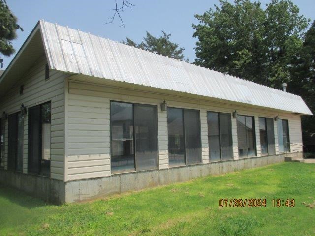 515 E 5th, Kinsley, KS 67547