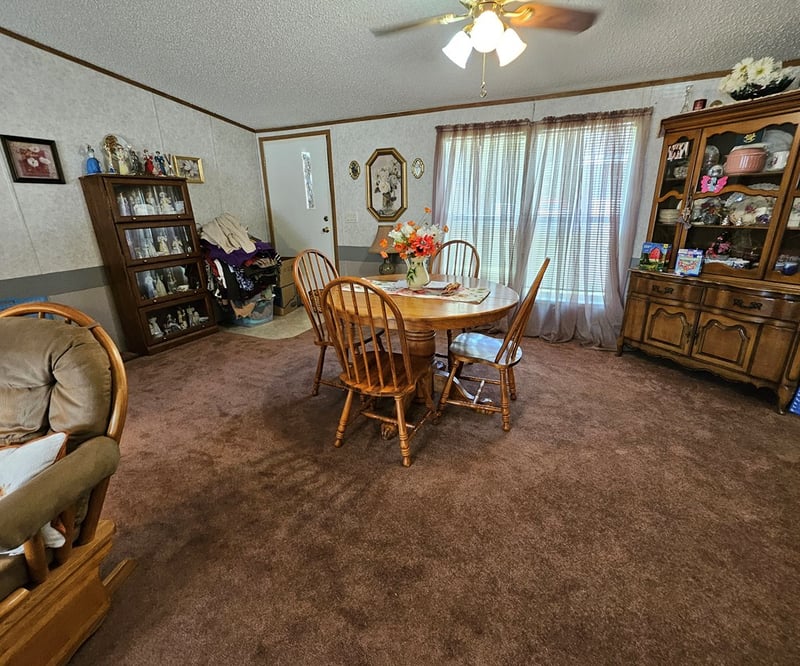 685 Old Highway 40, Abilene, KS 67410