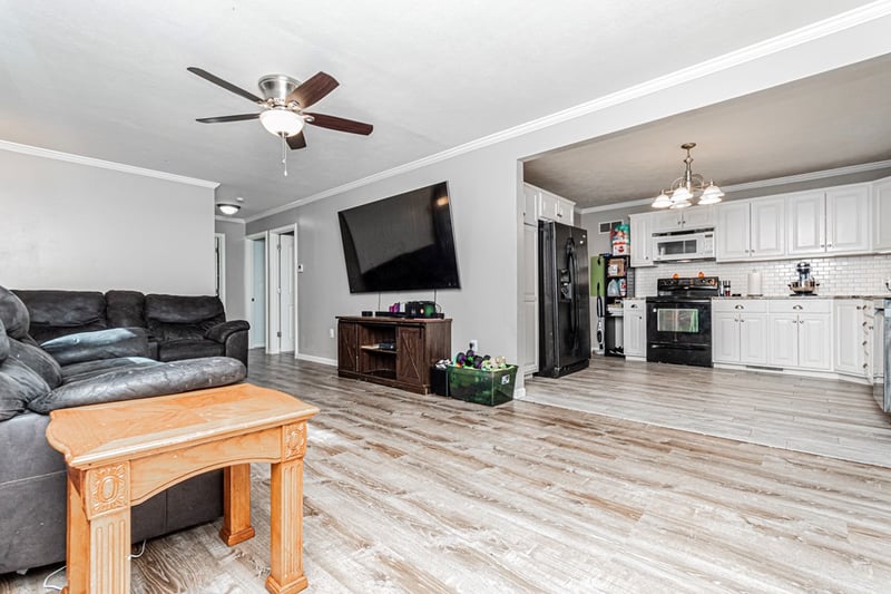 1212 N Olive St, Abilene, KS 67410
