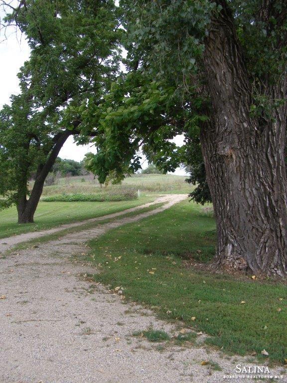 2336 Avenue T Rd, Geneseo, KS 67444