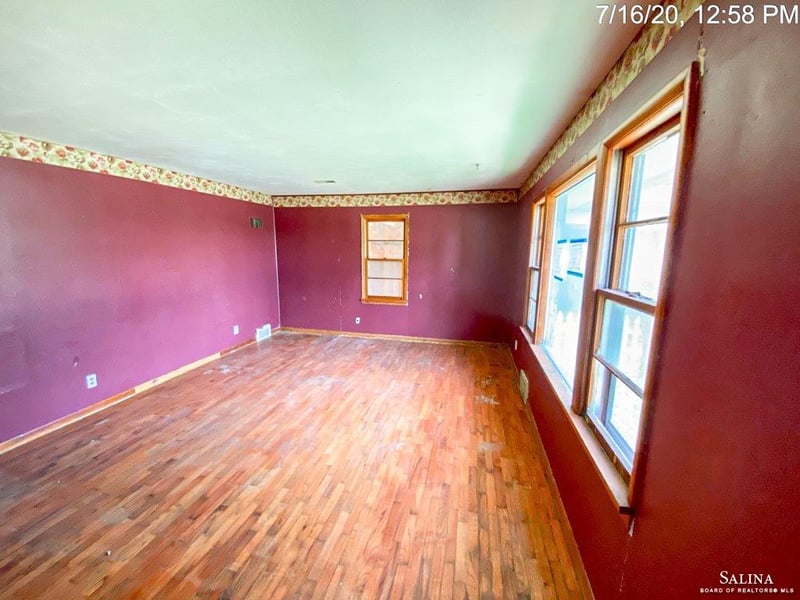 2716 O St, Belleville, KS 66935