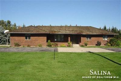 309 E Seventh St, Delphos, KS 67436