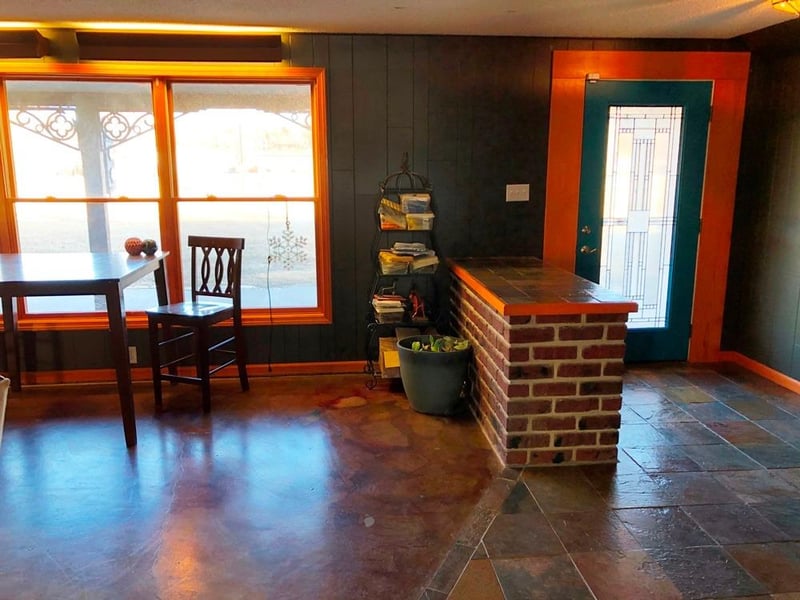 1207 M Rd, Larned, KS 67550