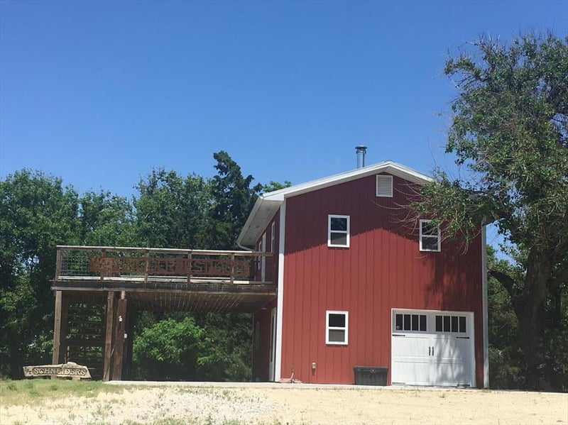 1804 NW 10th Ave, St John, KS 67576