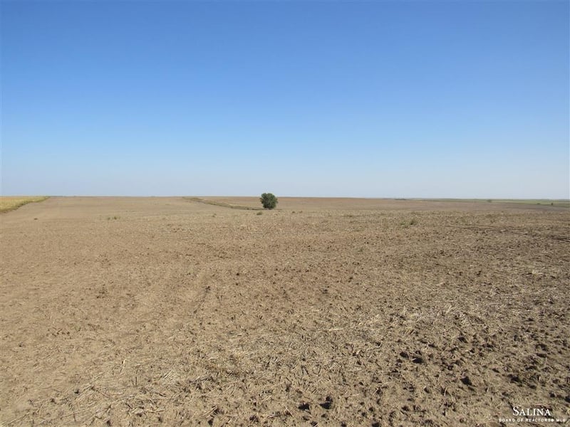 0 N Rd, Glen Elder, KS 67446