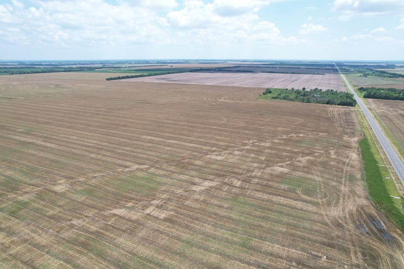 489 Frontier Rd, Mcpherson, KS 67460