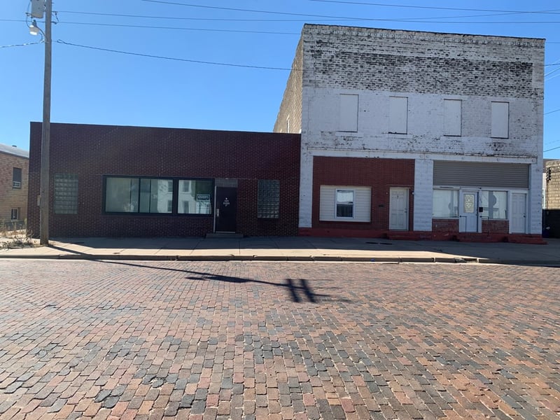 109 E 1st, Ellinwood, KS 67526