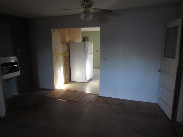 201 W 58th St N, Park City, KS 67204