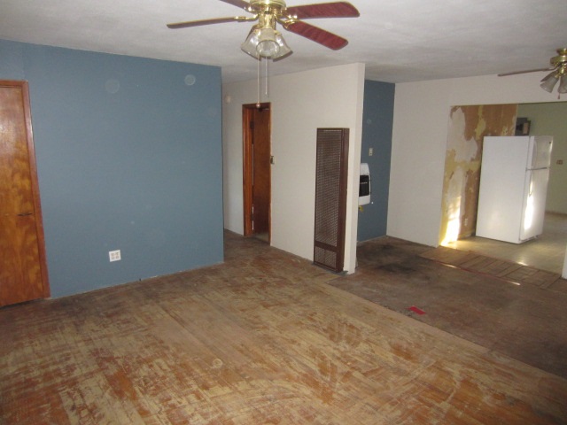 201 W 58th St N, Park City, KS 67204