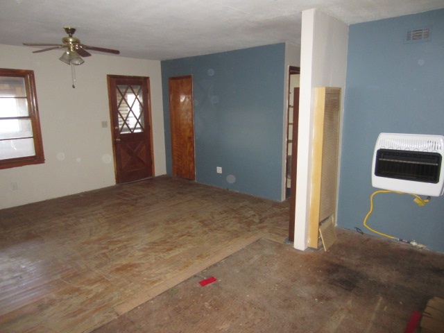 201 W 58th St N, Park City, KS 67204