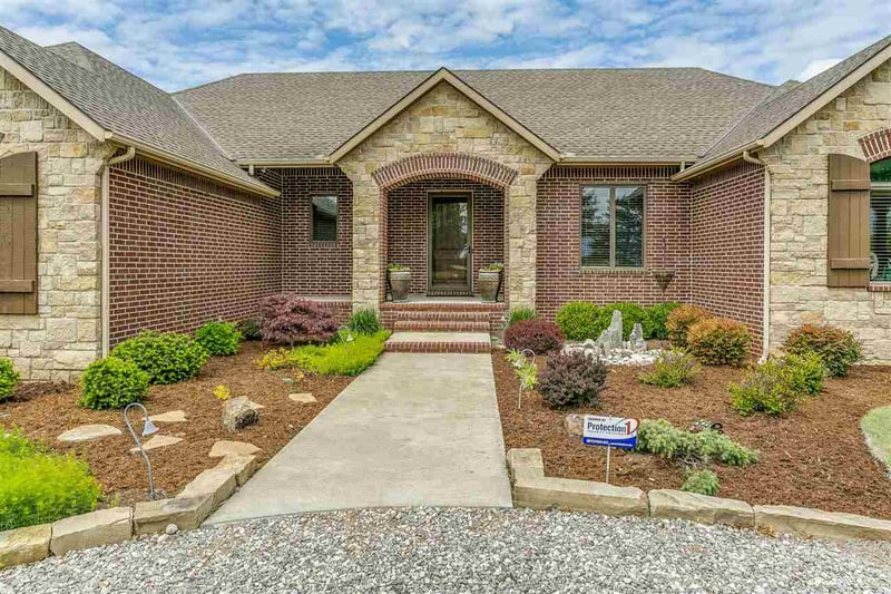 2915 N Wilmohr Dr, Wichita, KS 67223