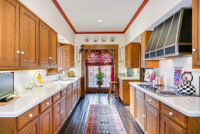 8907 E Douglas, Wichita, KS 67207