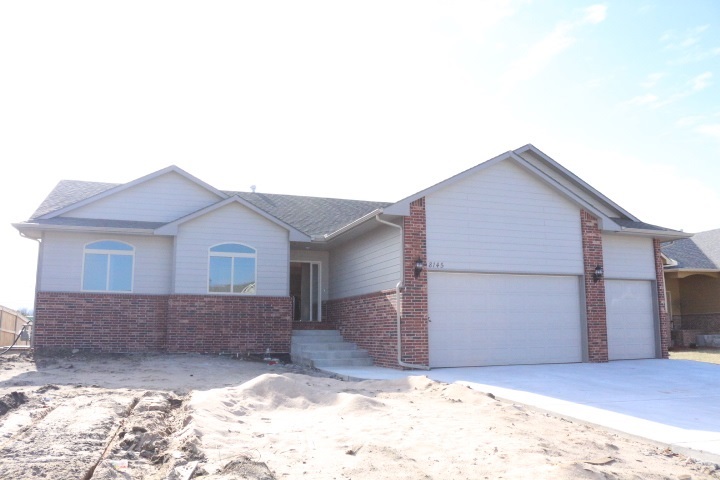 8133-8153 E Old Mill Ct, Wichita, KS 67226