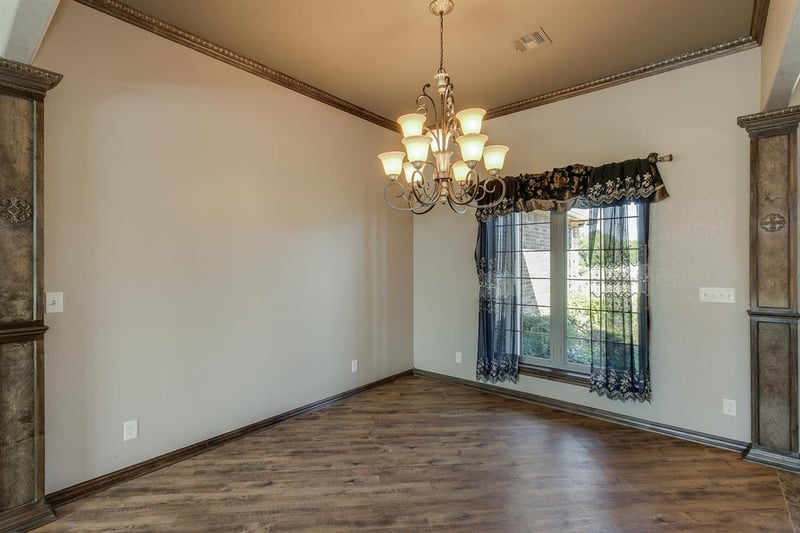 15711 E Hidden Estates St, Wichita, KS 67232