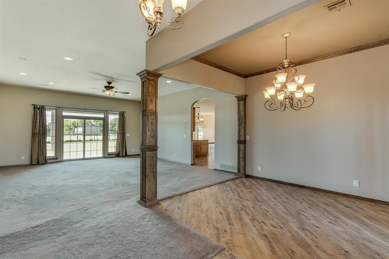 15711 E Hidden Estates St, Wichita, KS 67232