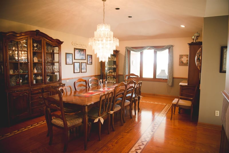 4316 S Halstead Rd, Halstead, KS 67056