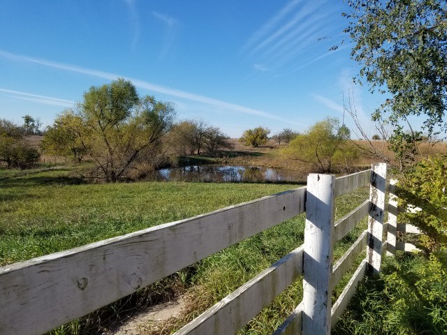 2463 N Diamond, Lehigh, KS 67073
