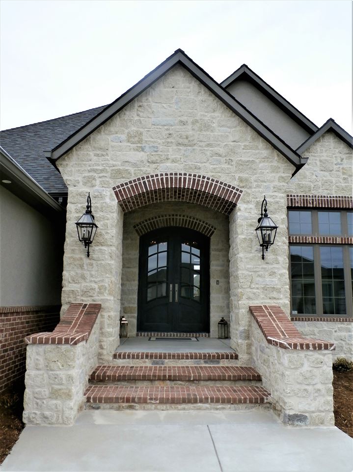 3904 N Sage Ct, Maize, KS 67101