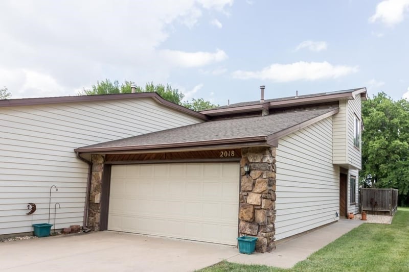 2018 N Woodlawn, Derby, KS 67037-3129