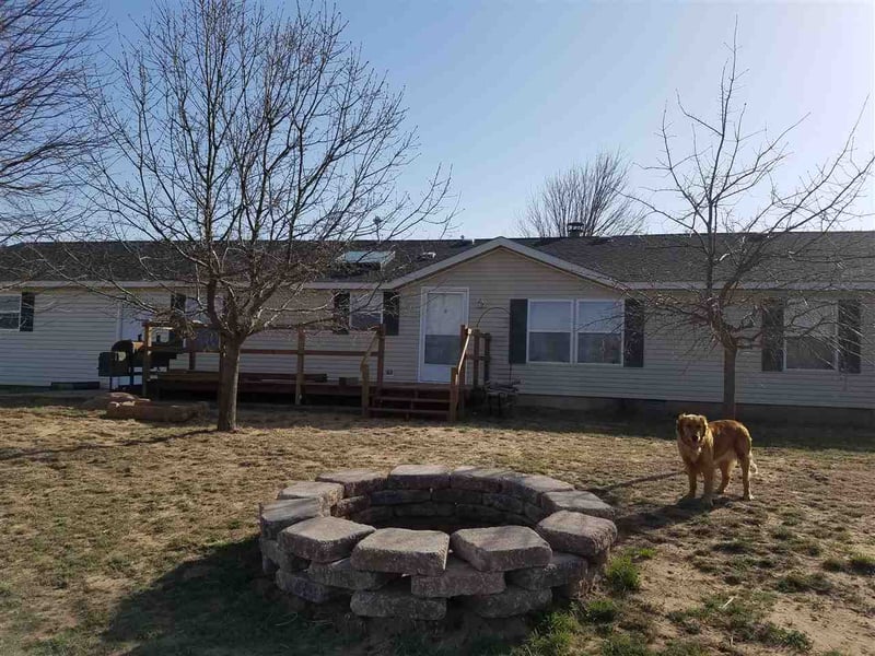 3827 SE 110th St, Spivey, KS 67142