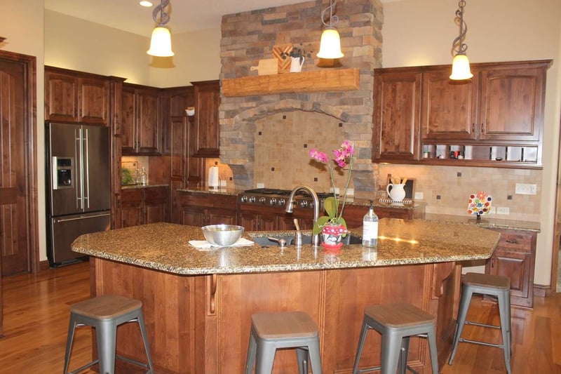 3517 W Crystal Beach Cir, Wichita, KS 67204