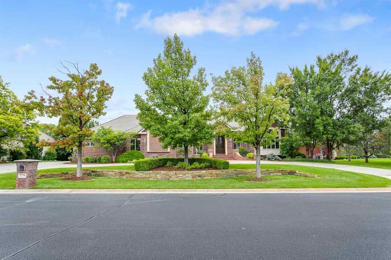 1906 N Saddle Creek St, Wichita, KS 67206