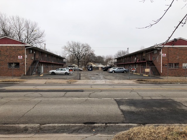 1924 S Broadway Ave, Wichita, KS 67211