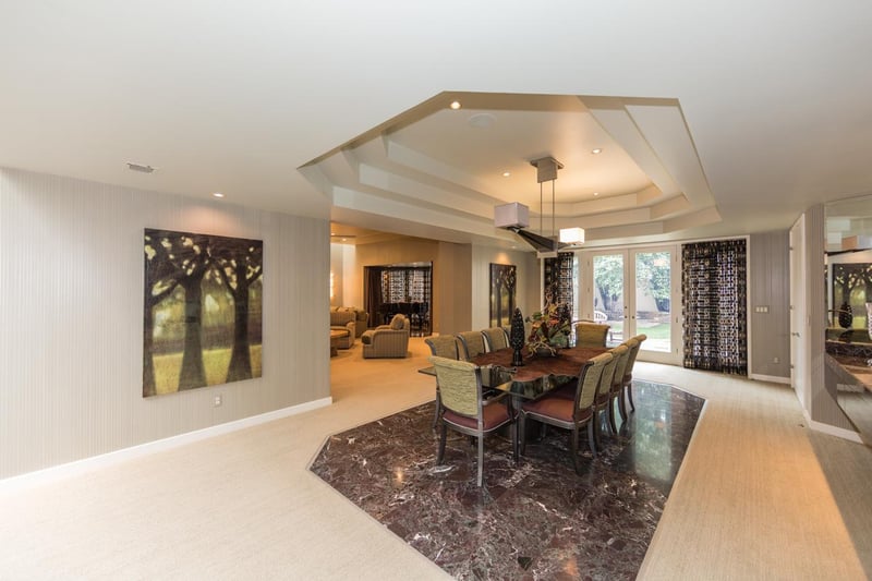 1410 N Linden Cir, Wichita, KS 67206