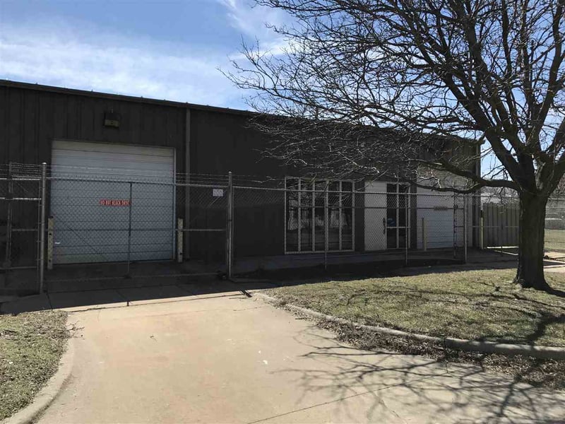303 S Oak, Wichita, KS 67213