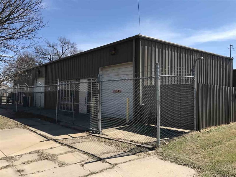 303 S Oak, Wichita, KS 67213